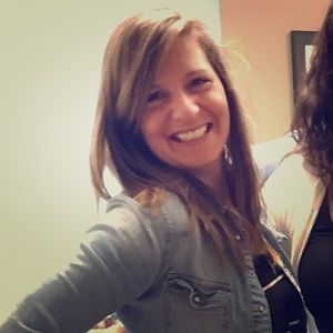 Meet your Posher, Melissa